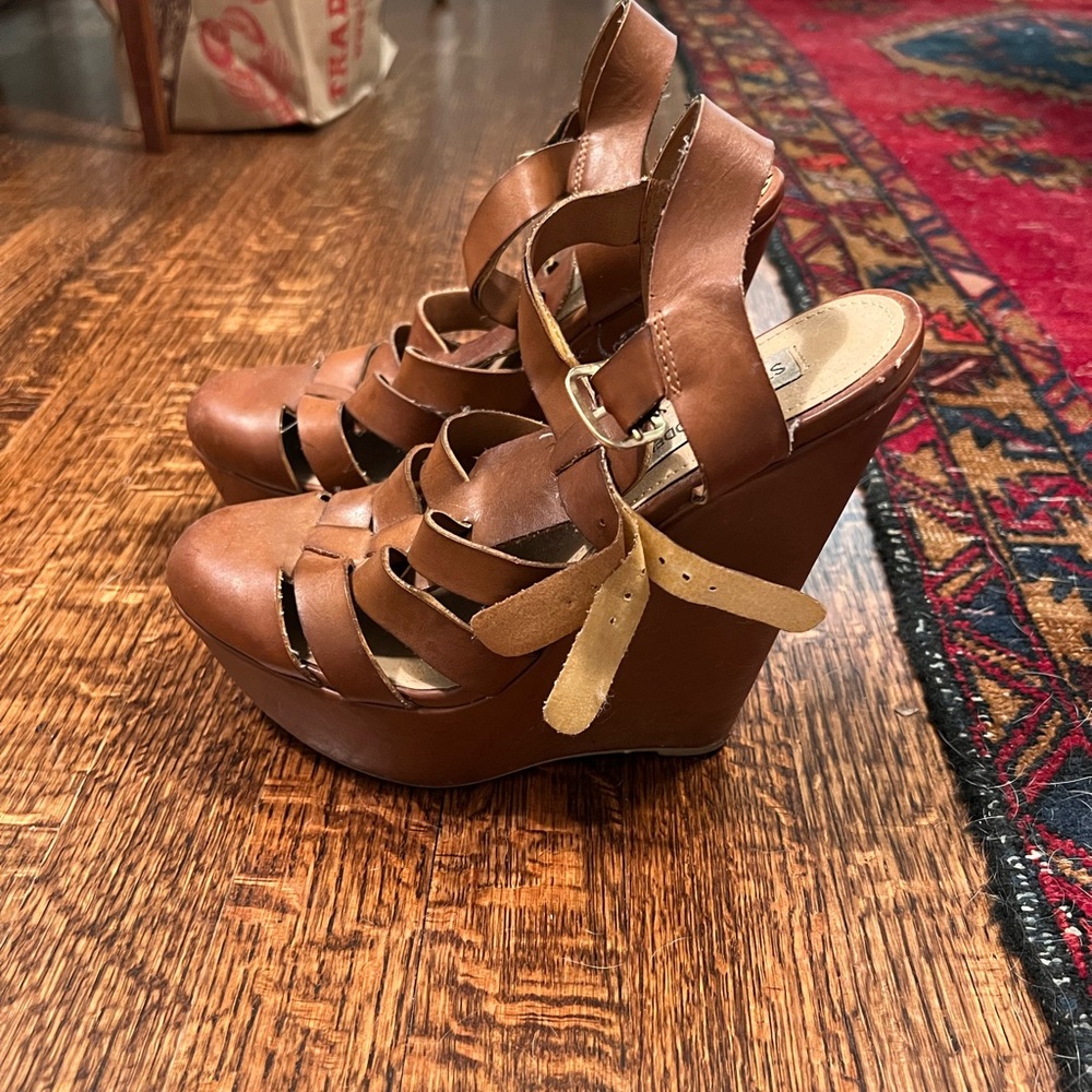 Steve Madden wedges